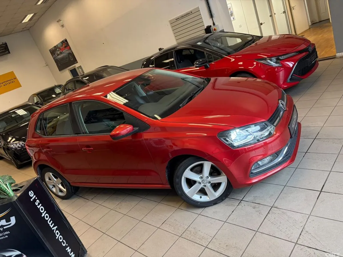 Volkswagen Polo Hatchback, Petrol, 2017, Red