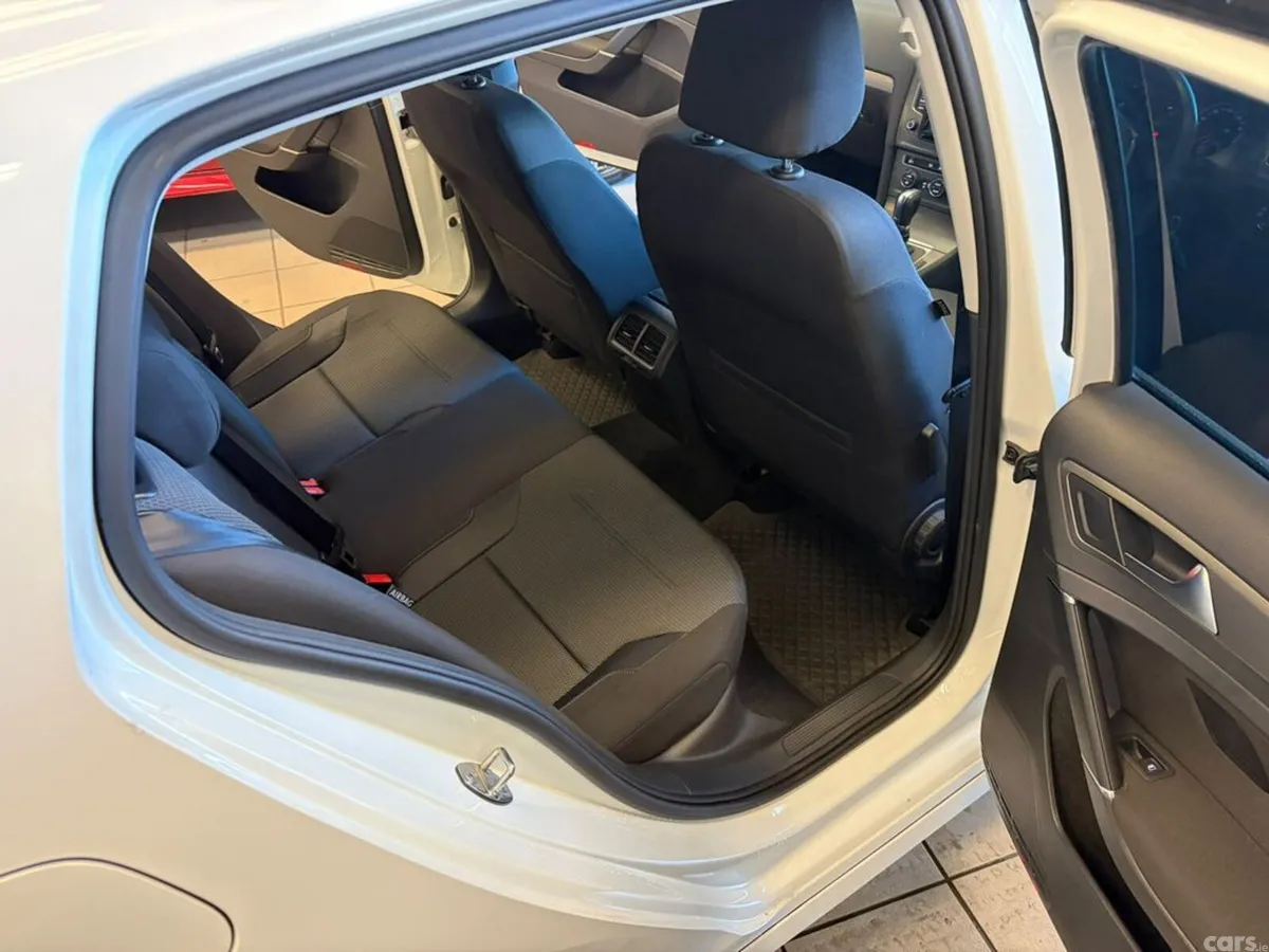 Volkswagen Golf Hatchback, Petrol, 2013, White