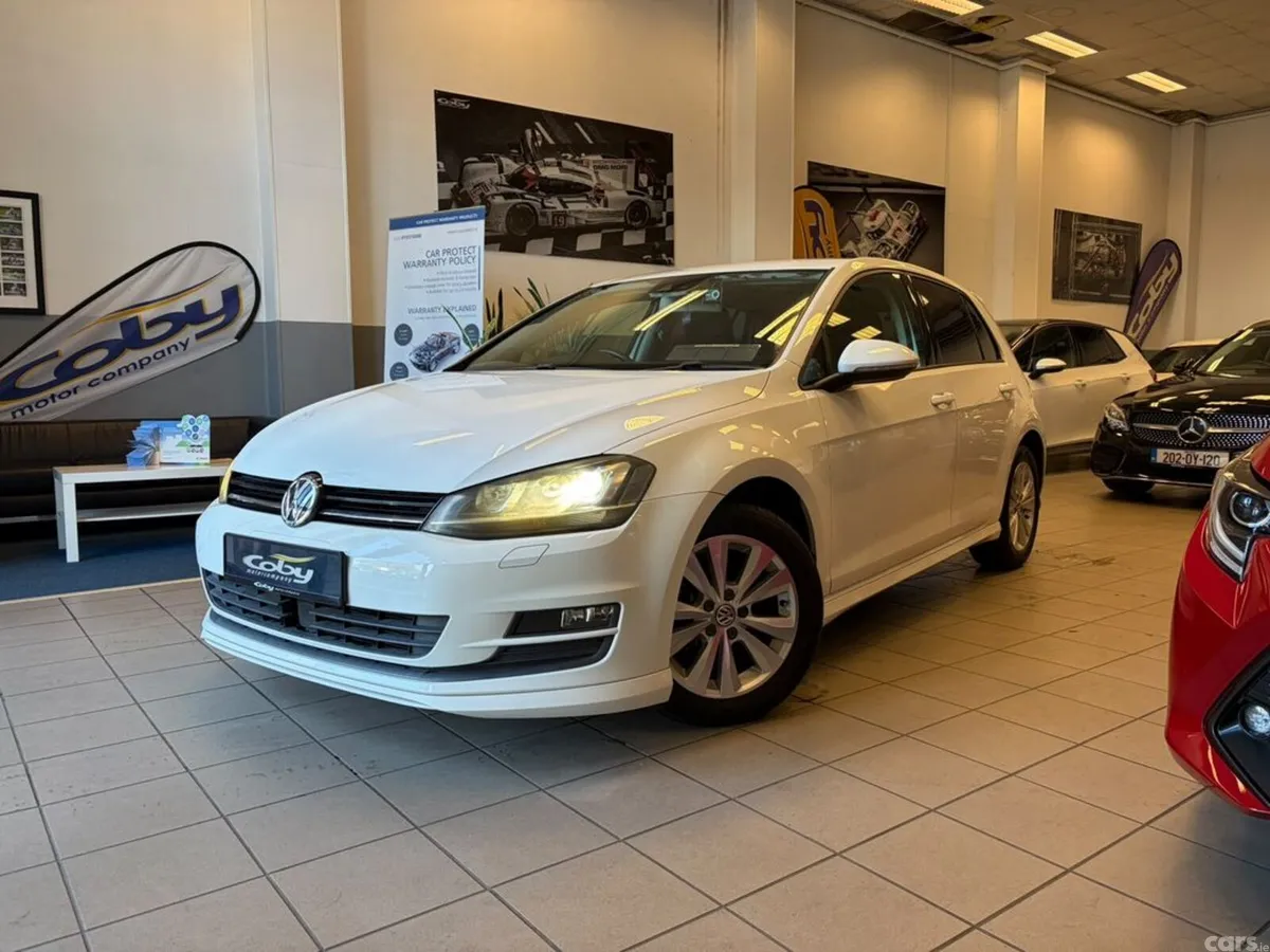 Volkswagen Golf Hatchback, Petrol, 2013, White