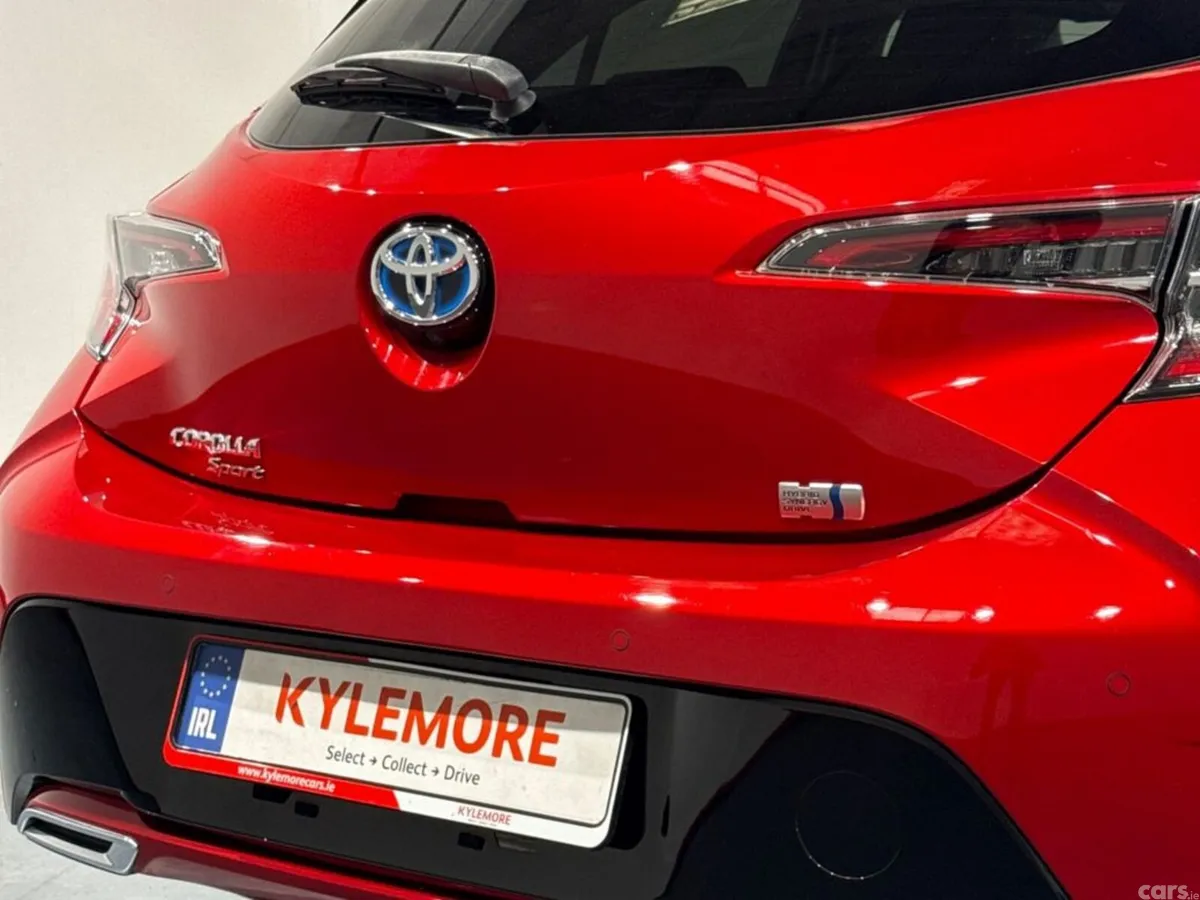 Toyota Corolla Hatchback, Petrol Hybrid, 2020, Red
