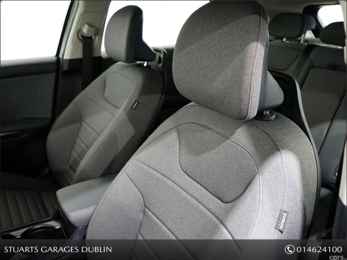 Kia K4 Hatchback, Petrol, 2027, Grey