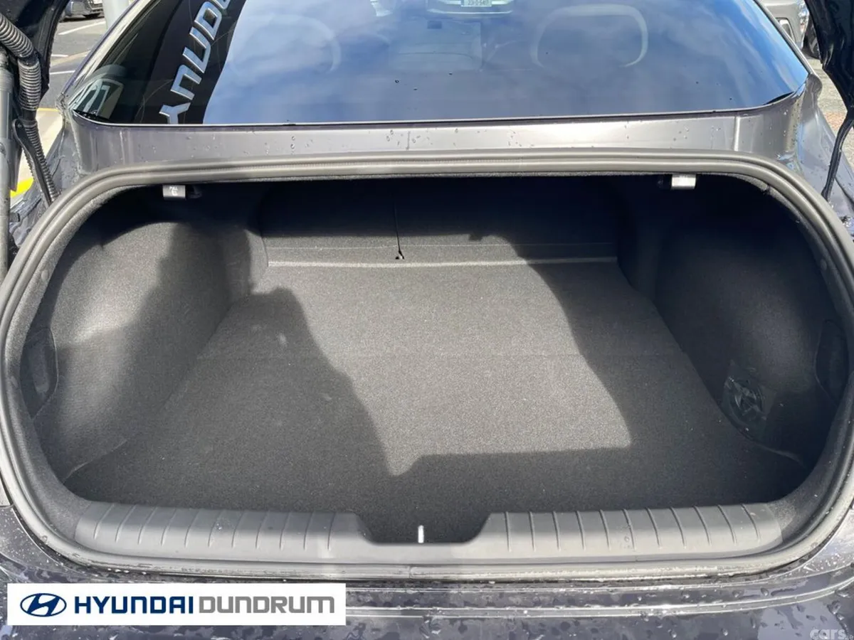 Hyundai IONIQ 6 Saloon, Electric, 2026, Blue