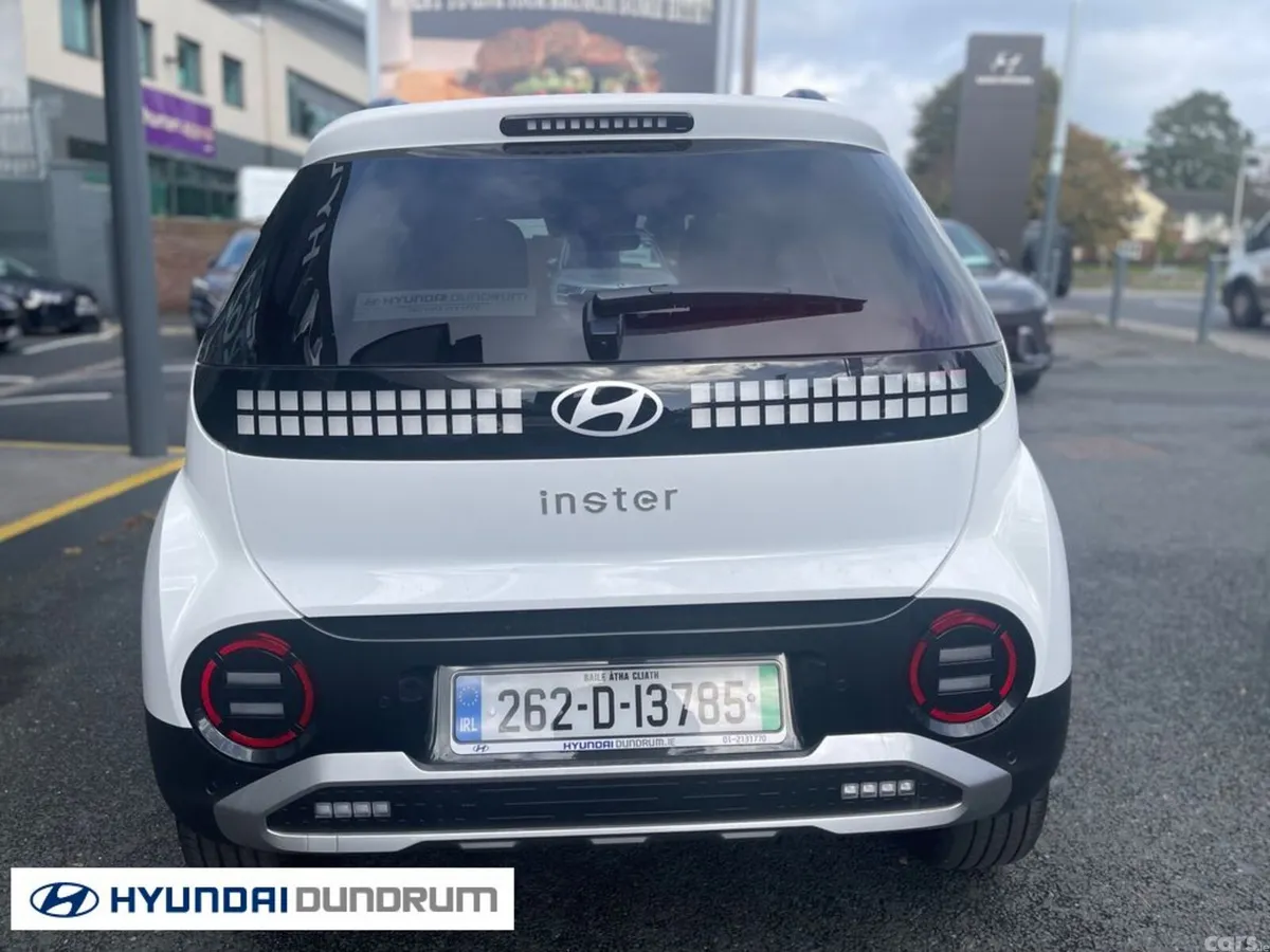 Hyundai INSTER MPV, Electric, 2026, White