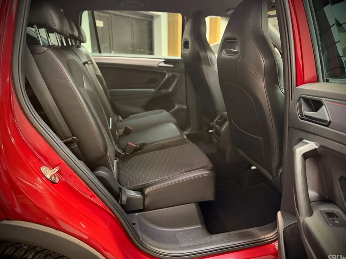 SEAT Tarraco Estate, Diesel, 2022, Red