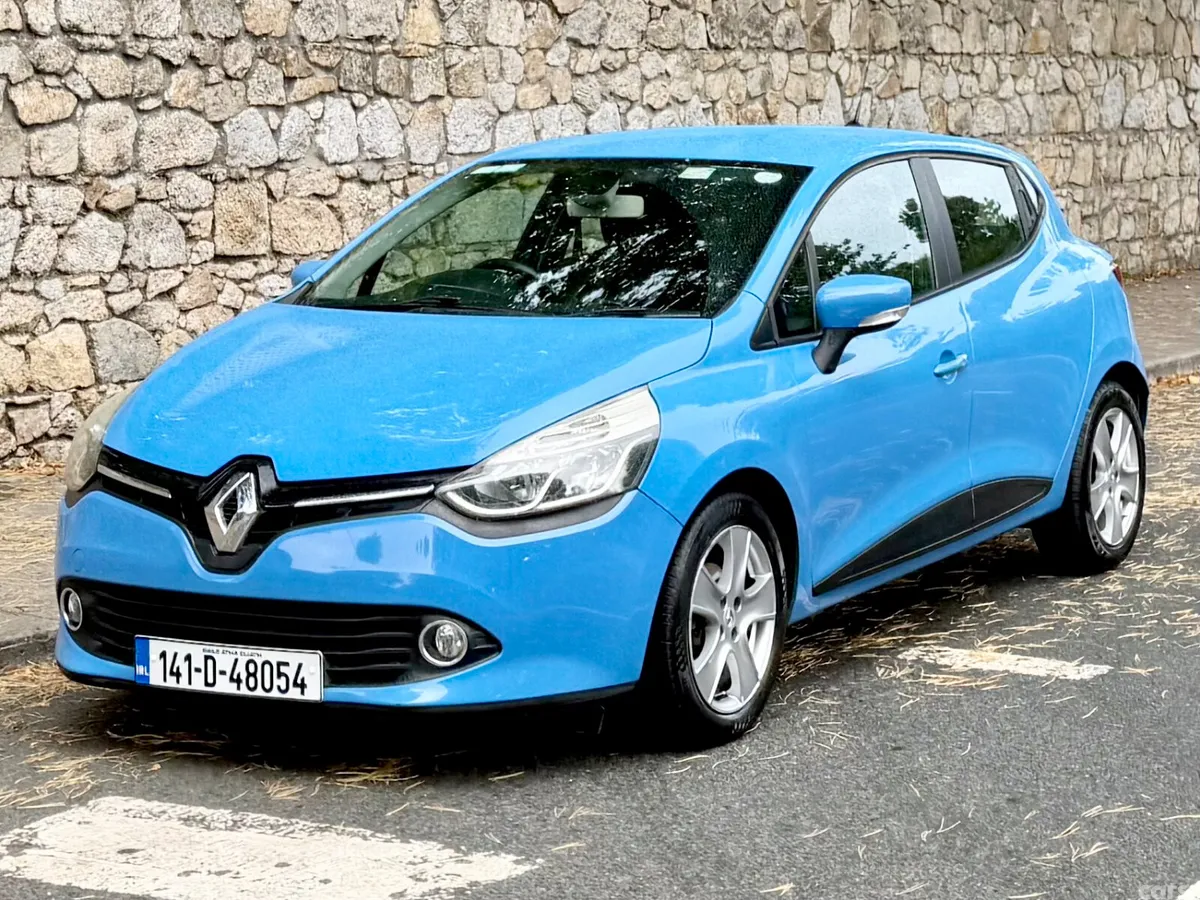 Renault Clio Hatchback, Petrol, 2014, Blue