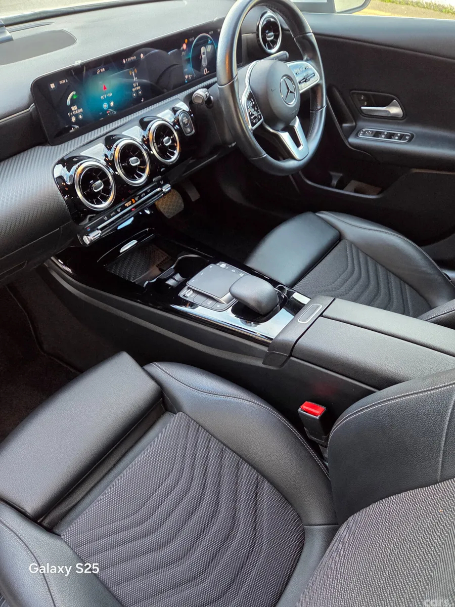 Mercedes-Benz A-Class Hatchback, Petrol, 2021, Silver