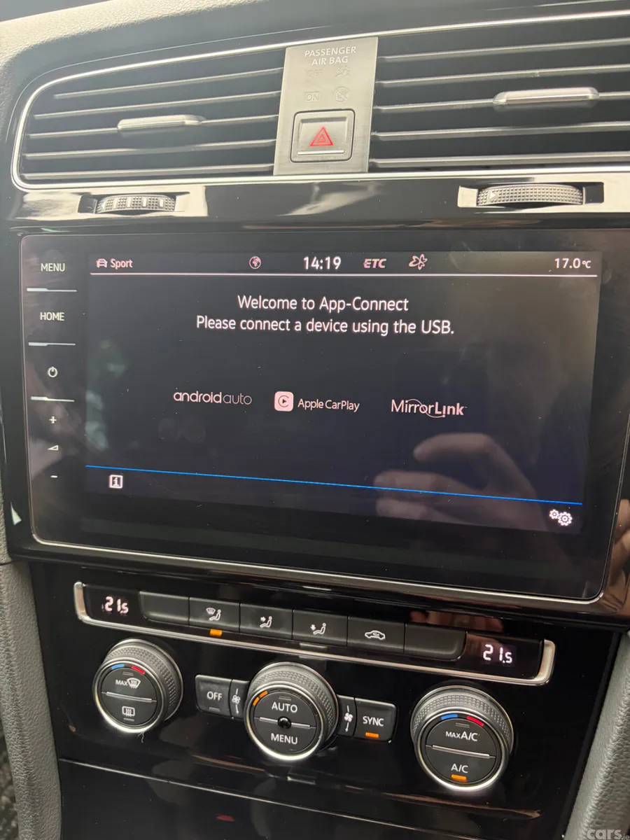 Volkswagen Golf Hatchback, Petrol, 2018, Silver