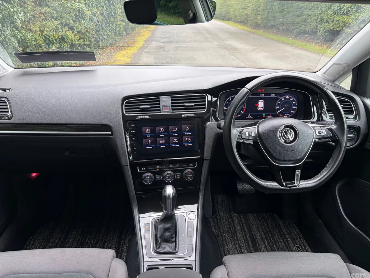 Volkswagen Golf Hatchback, Petrol, 2018, Silver