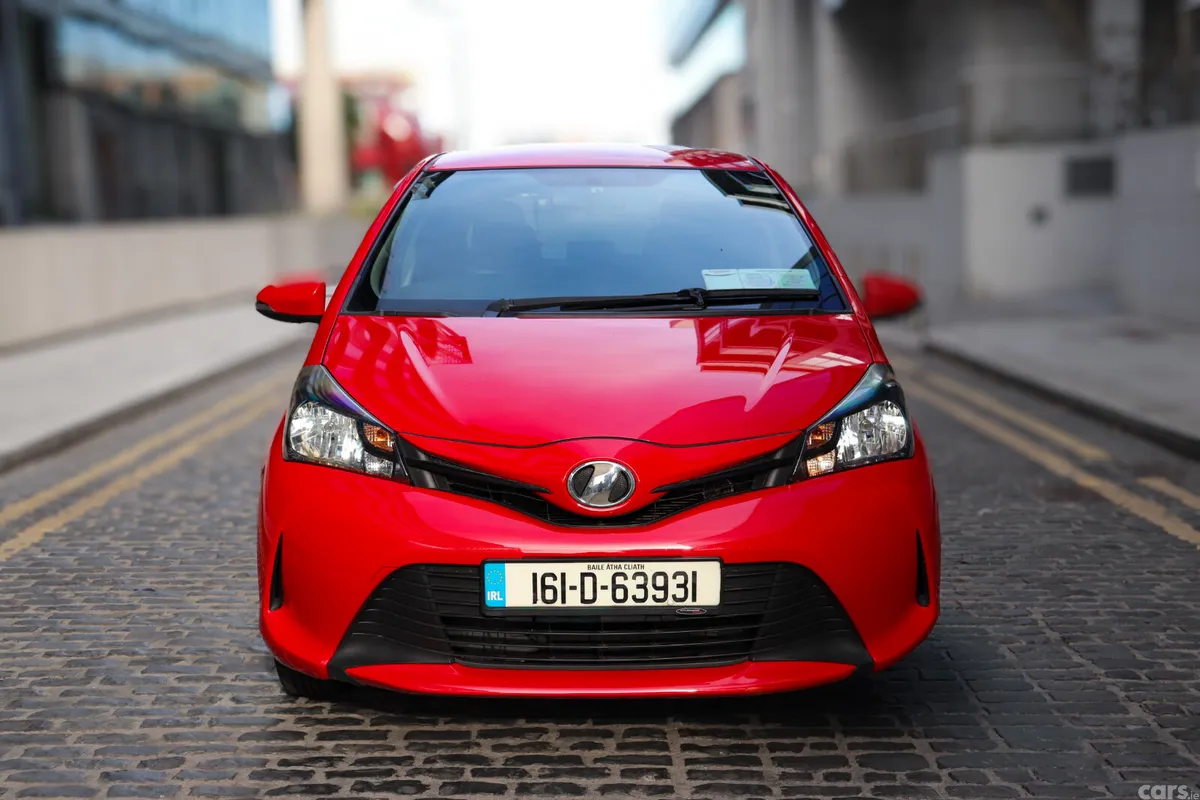 Toyota Vitz Hatchback, Petrol, 2016, Red