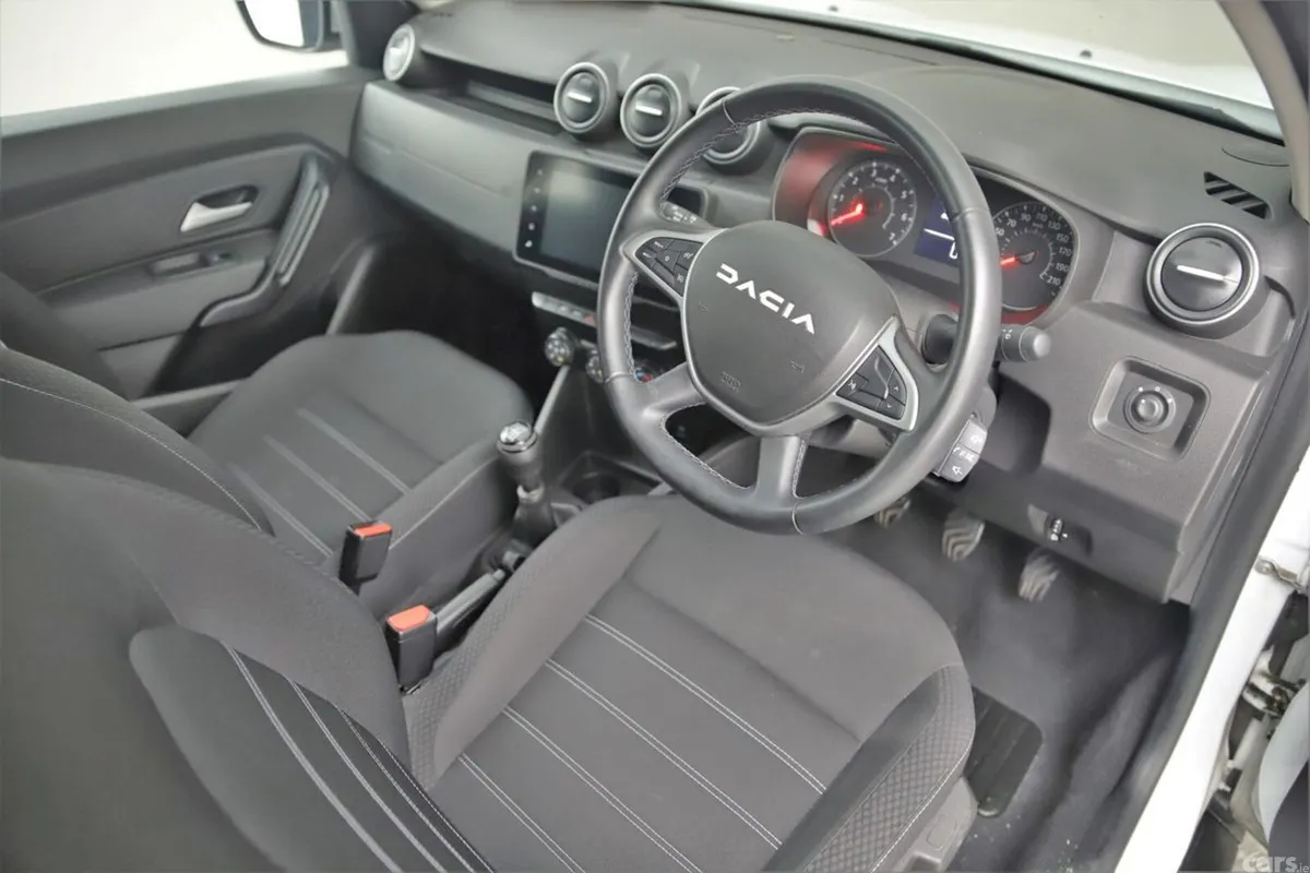 Dacia Duster SUV, Diesel, 2024, White