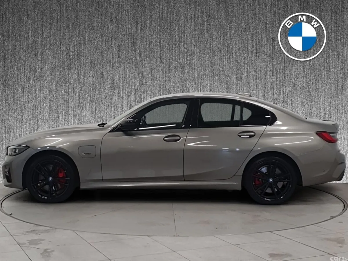 BMW 3-Series Saloon, Petrol Plug-in Hybrid, 2022, Grey