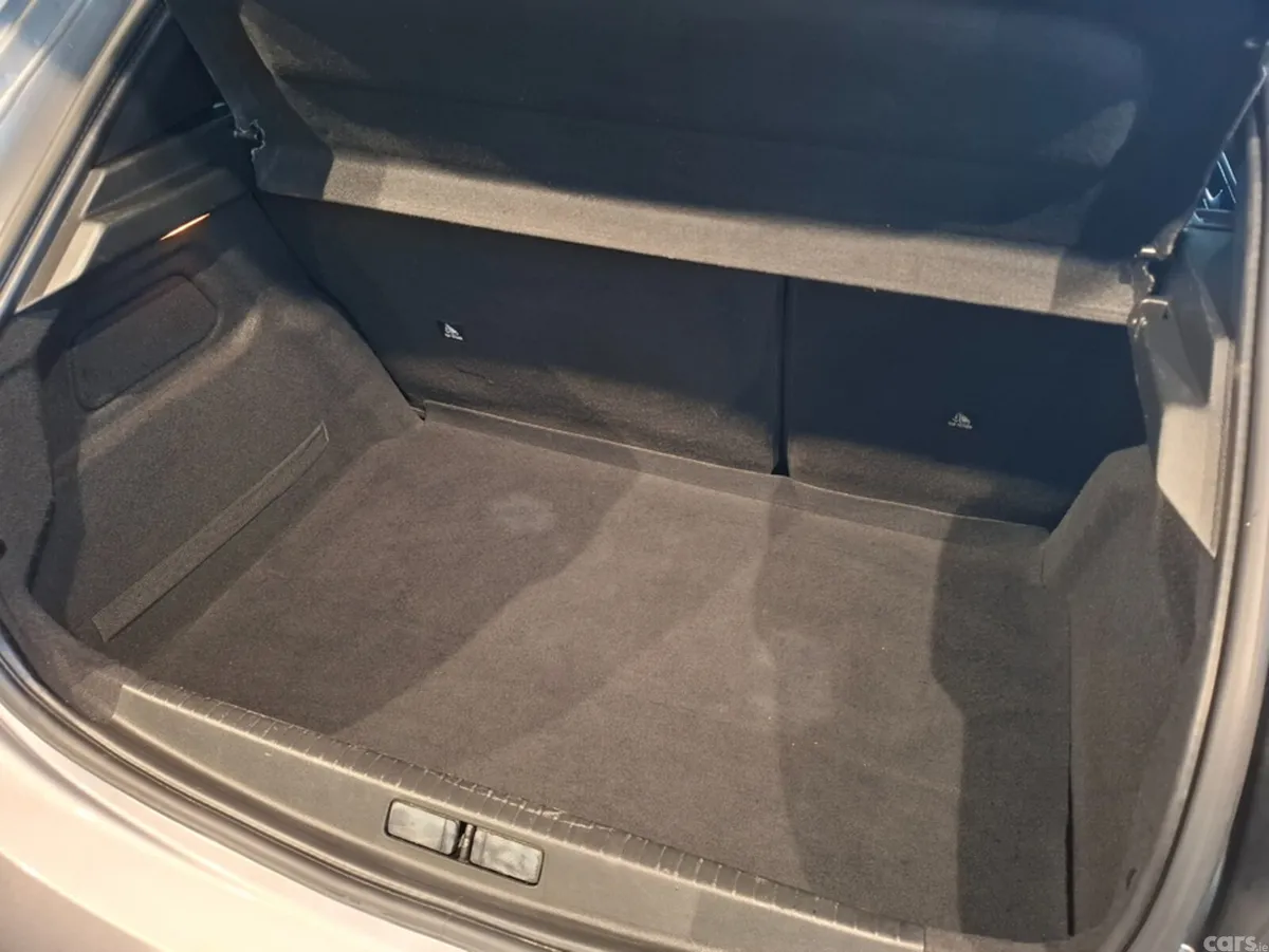 Peugeot 208 Hatchback, Petrol, 2023, Grey