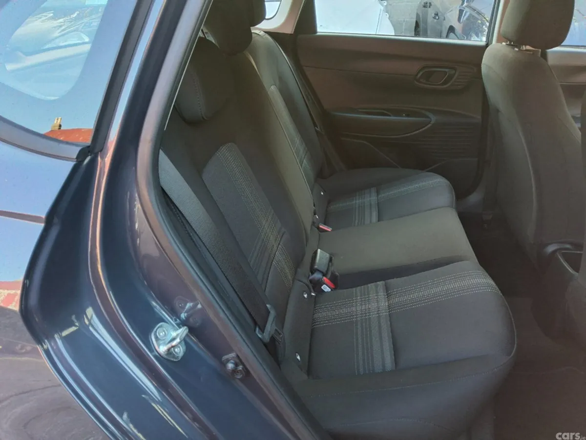 Hyundai i20 Hatchback, Petrol, 2022, Grey