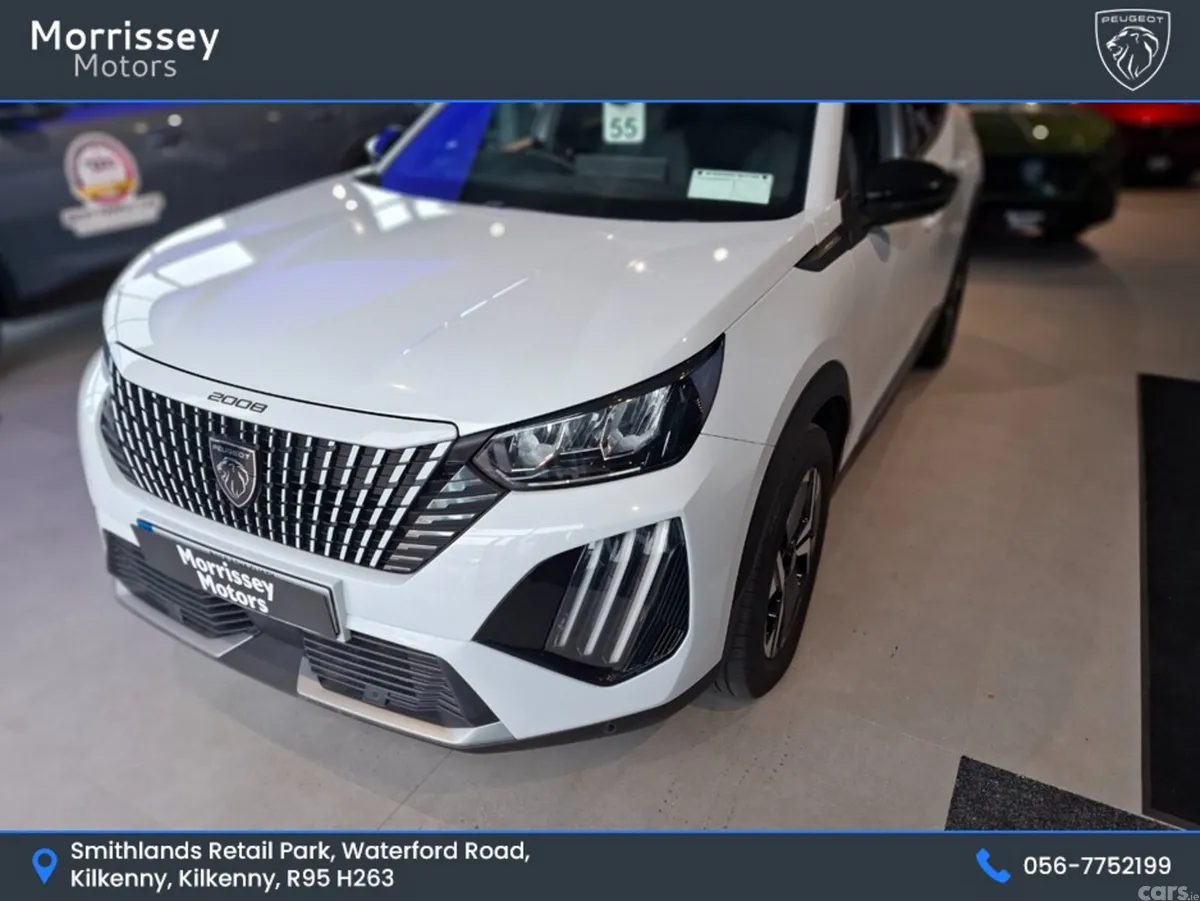 Peugeot 2008 MPV, Petrol, 2025, White