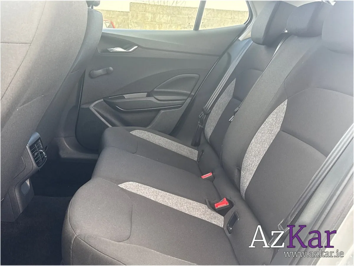 Skoda Fabia Hatchback, Petrol, 2023, Grey