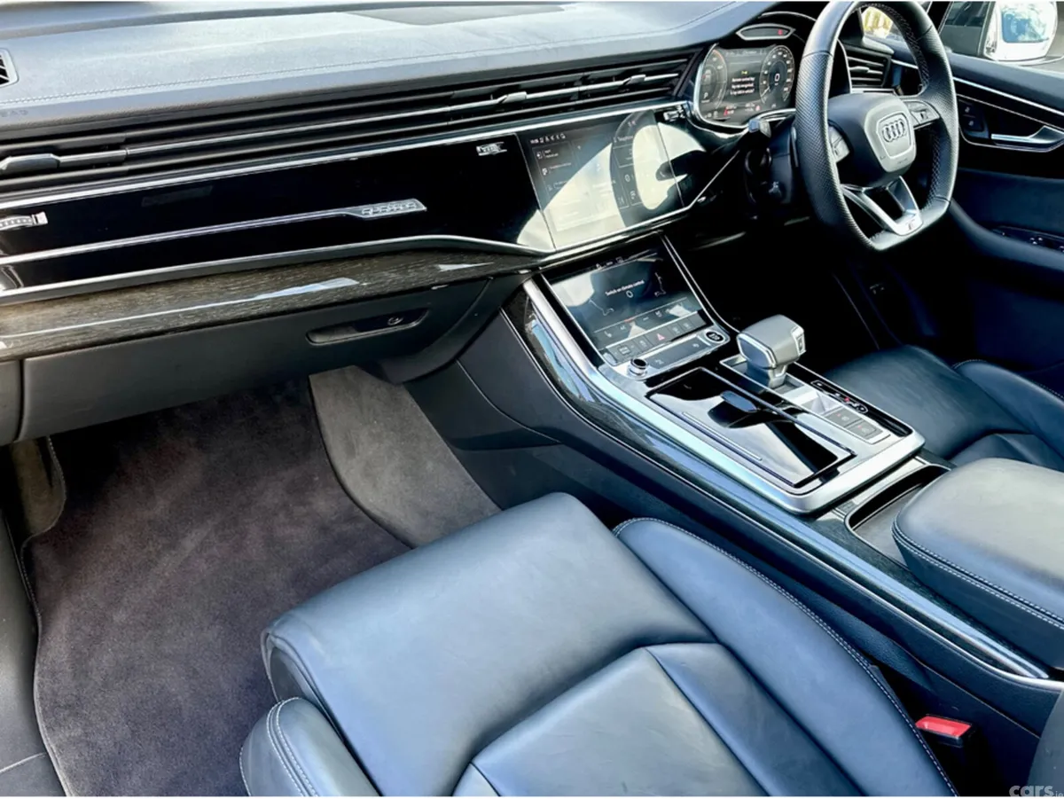 Audi Q7 SUV, Petrol Hybrid, 2024, Grey