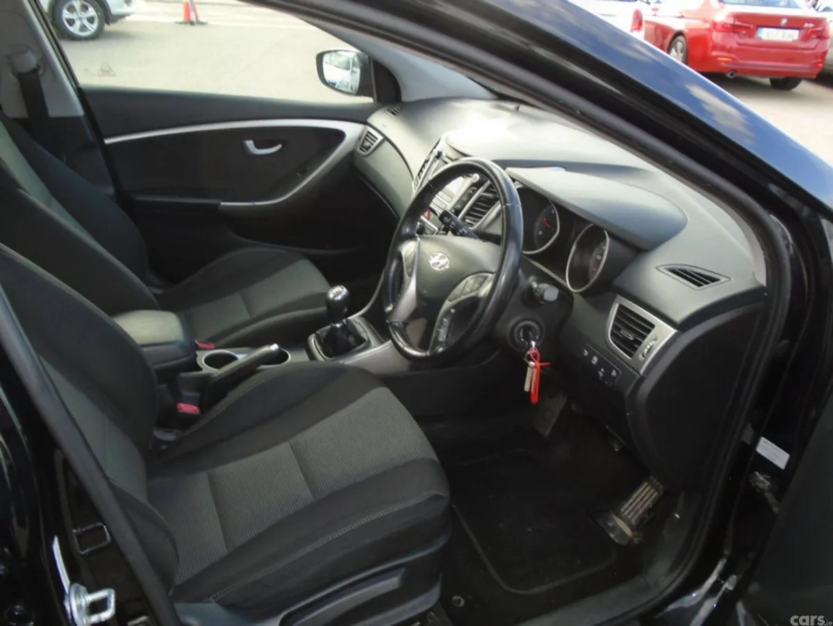 Hyundai i30 Hatchback, Diesel, 2014, Black