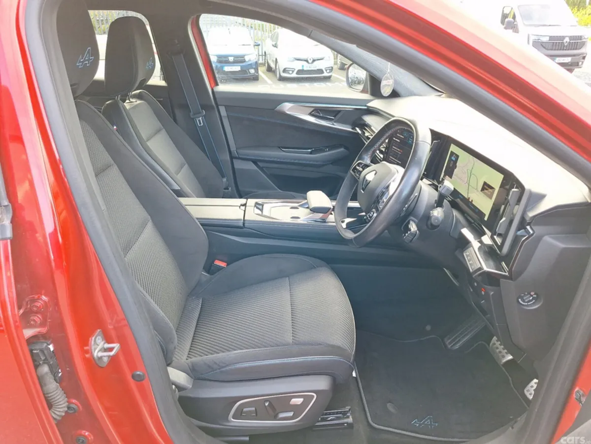 Renault Austral SUV, Petrol, 2024, Red