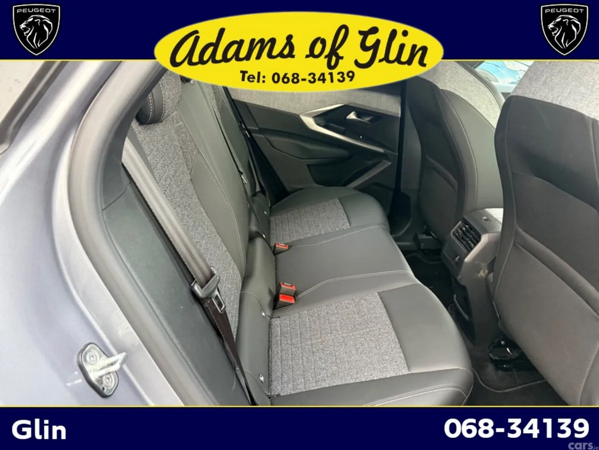 Peugeot 3008 MPV, Petrol, 2025, Grey