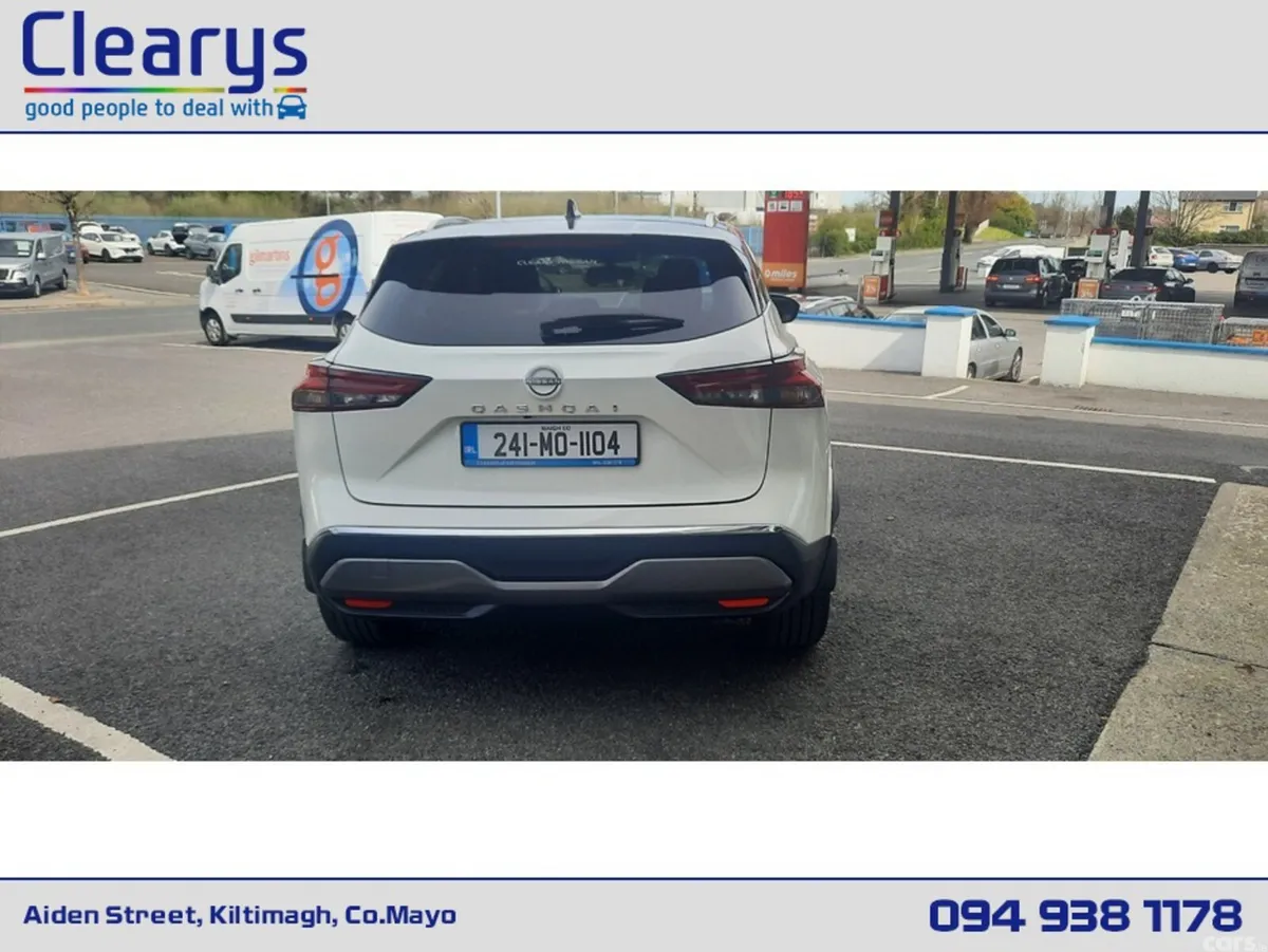 Nissan Qashqai MPV, Petrol Hybrid, 2024, White