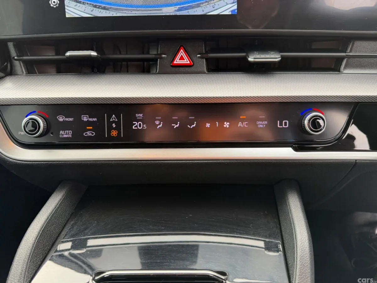 Kia Sportage SUV, Petrol Hybrid, 2022, White