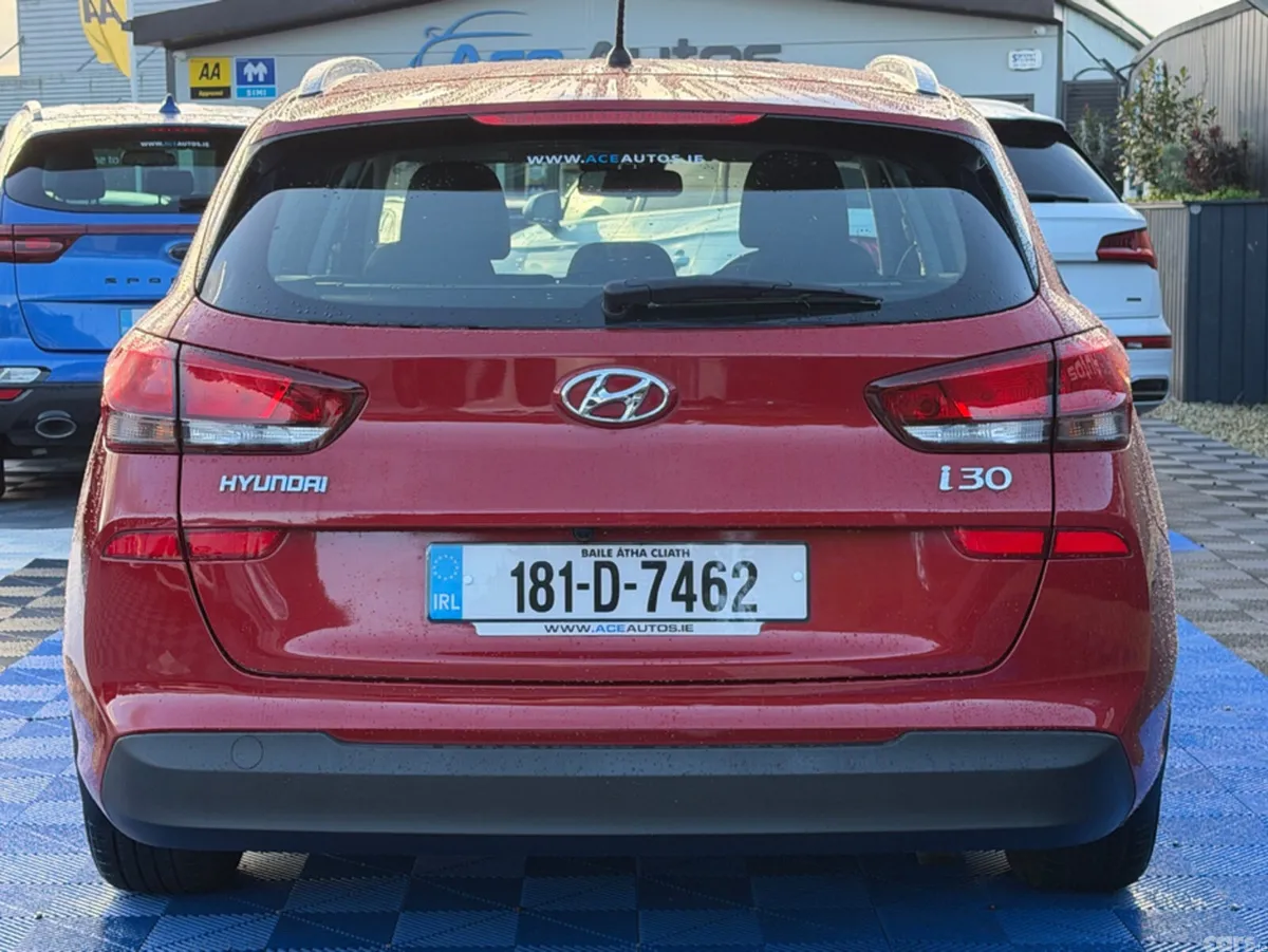 Hyundai i30 Estate, Diesel, 2018, Red
