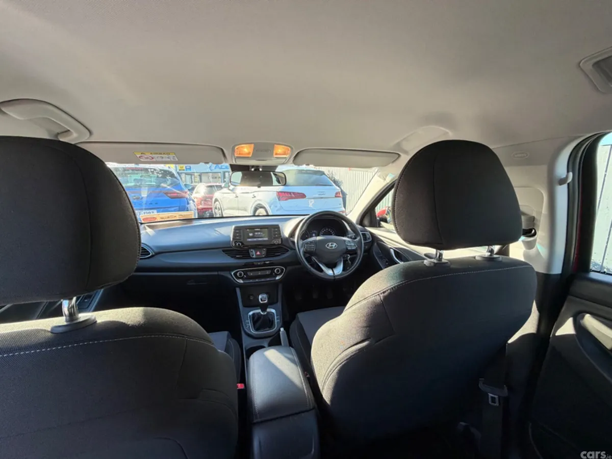 Hyundai i30 Estate, Diesel, 2018, Red
