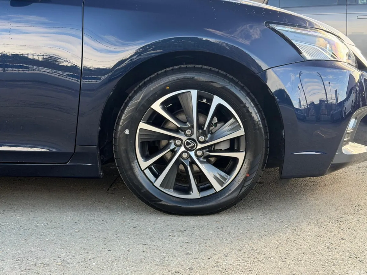Lexus CT Hatchback, Petrol Hybrid, 2020, Blue