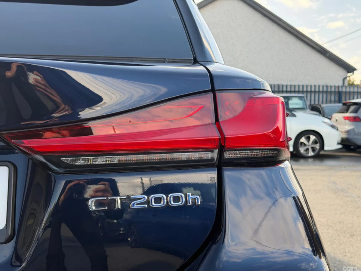 Lexus CT Hatchback, Petrol Hybrid, 2020, Blue