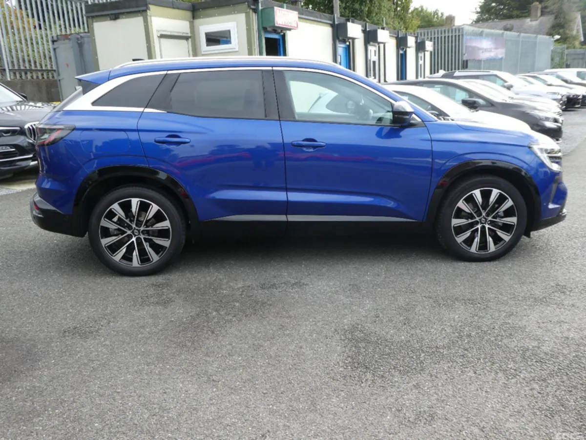 Renault Austral SUV, Petrol, 2024, Blue