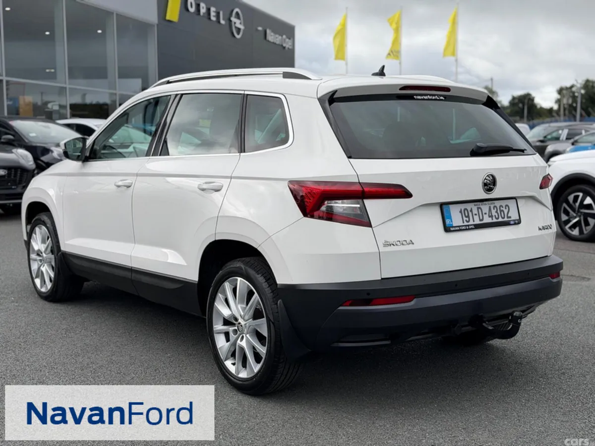 Skoda Karoq SUV, Diesel, 2019, White