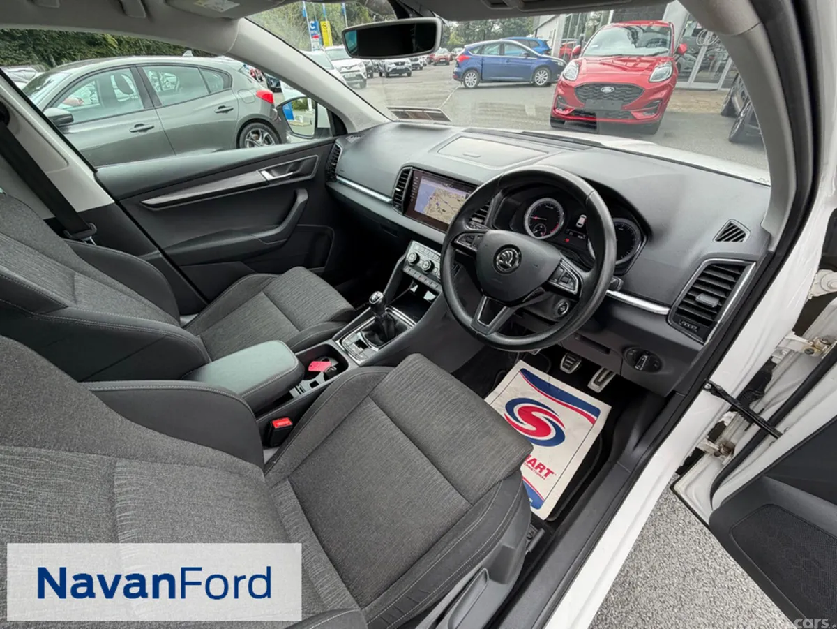 Skoda Karoq SUV, Diesel, 2019, White