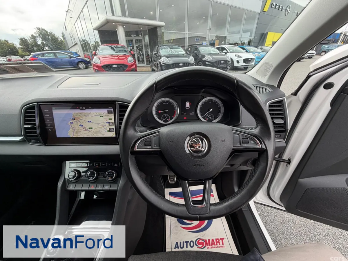 Skoda Karoq SUV, Diesel, 2019, White