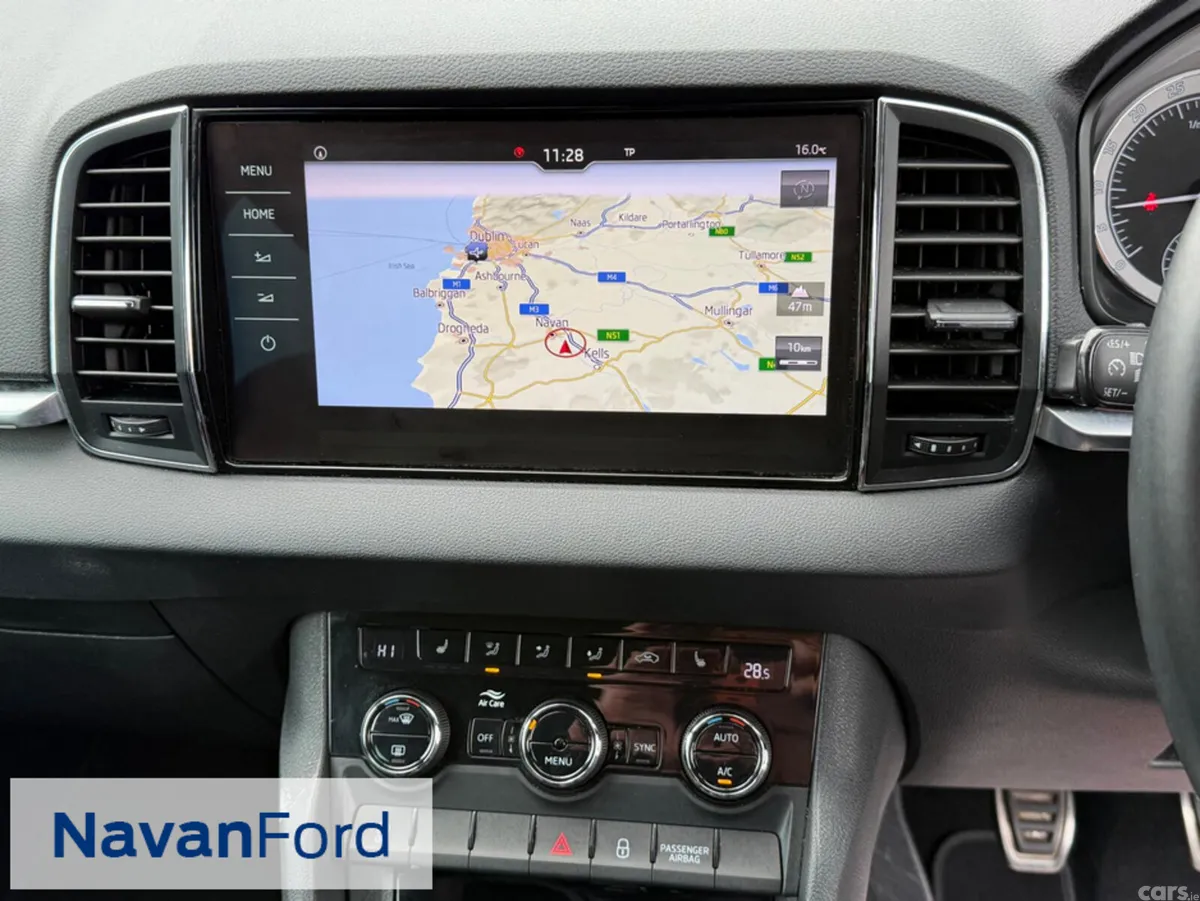 Skoda Karoq SUV, Diesel, 2019, White
