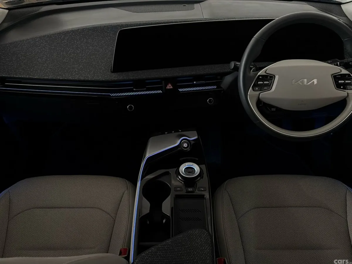 Kia EV6 MPV, Electric, 2022, Grey
