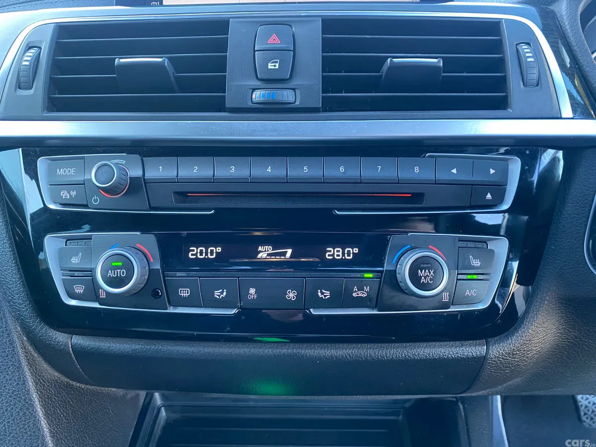 BMW 3-Series Estate, Diesel, 2018, White