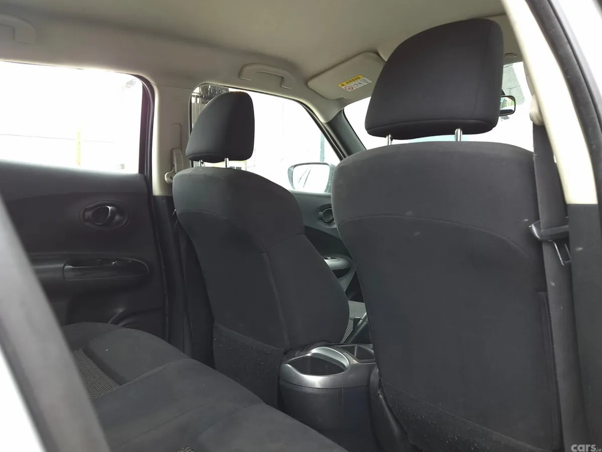 Nissan Juke SUV, Diesel, 2017, Grey
