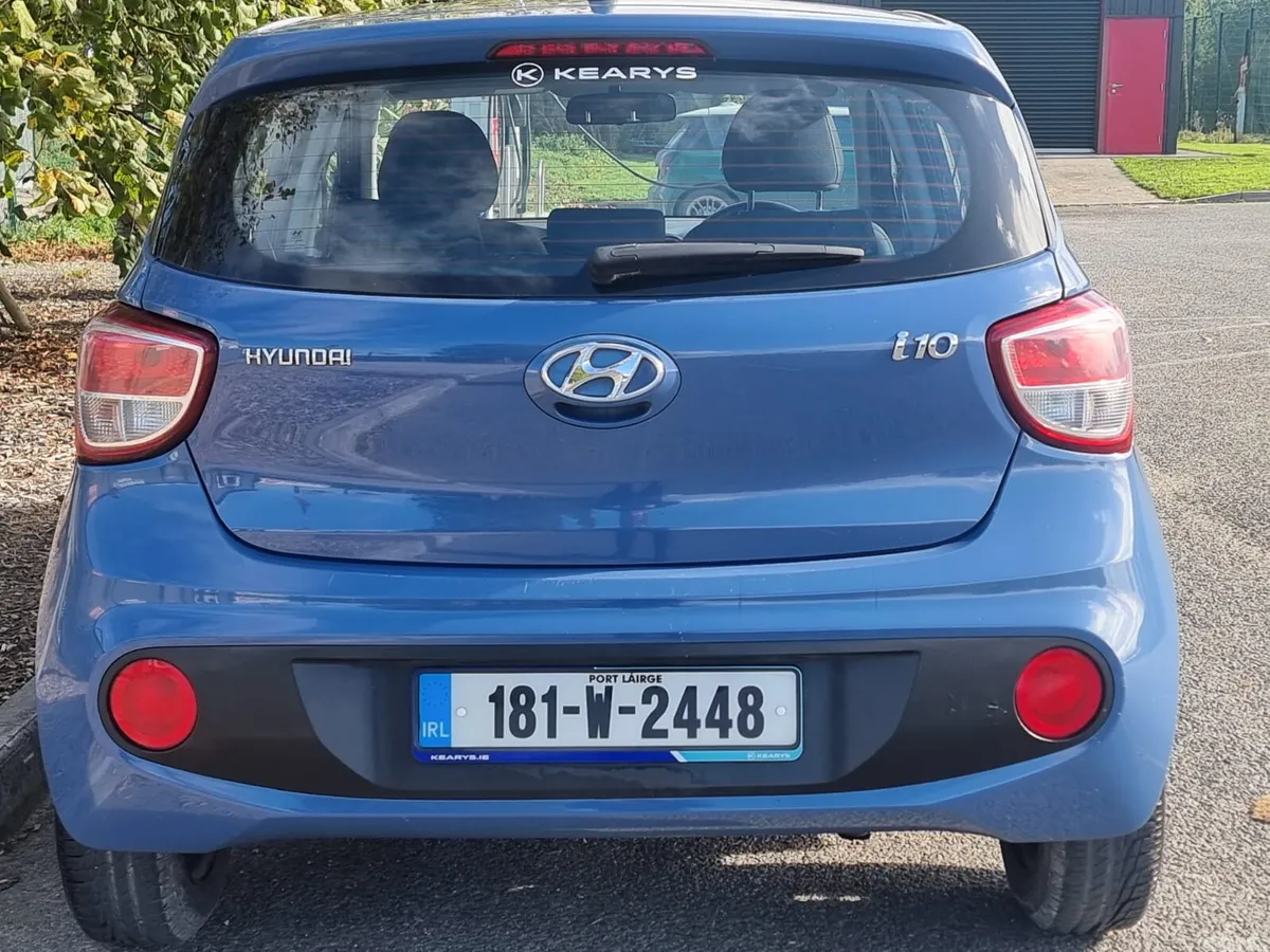 Hyundai i10 Hatchback, Petrol, 2018, Blue