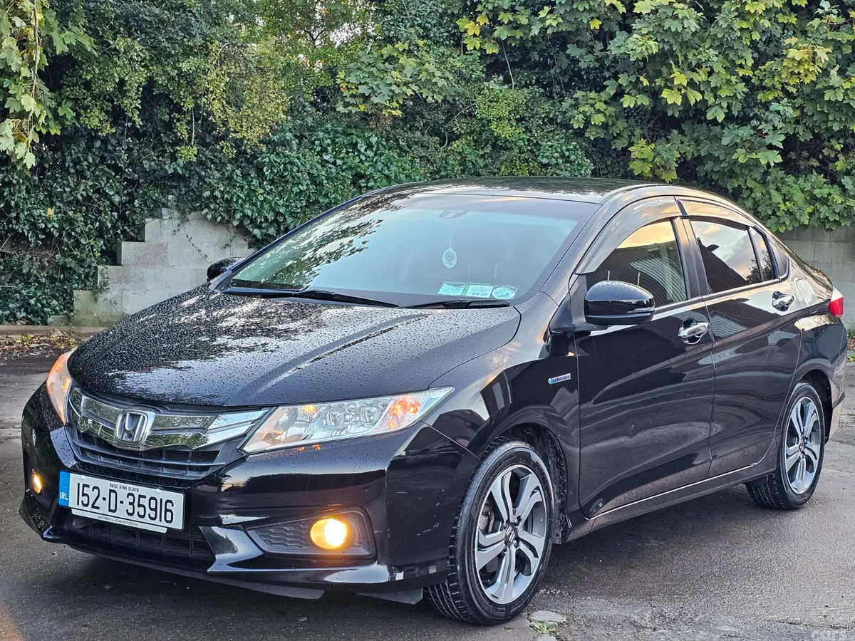 Honda Grace Saloon, Petrol Hybrid, 2015, Black