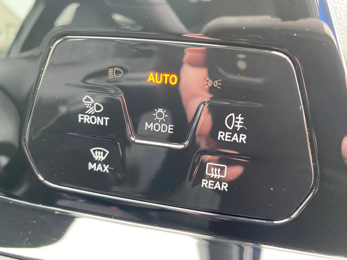 Volkswagen Golf Estate, Diesel, 2024, Black