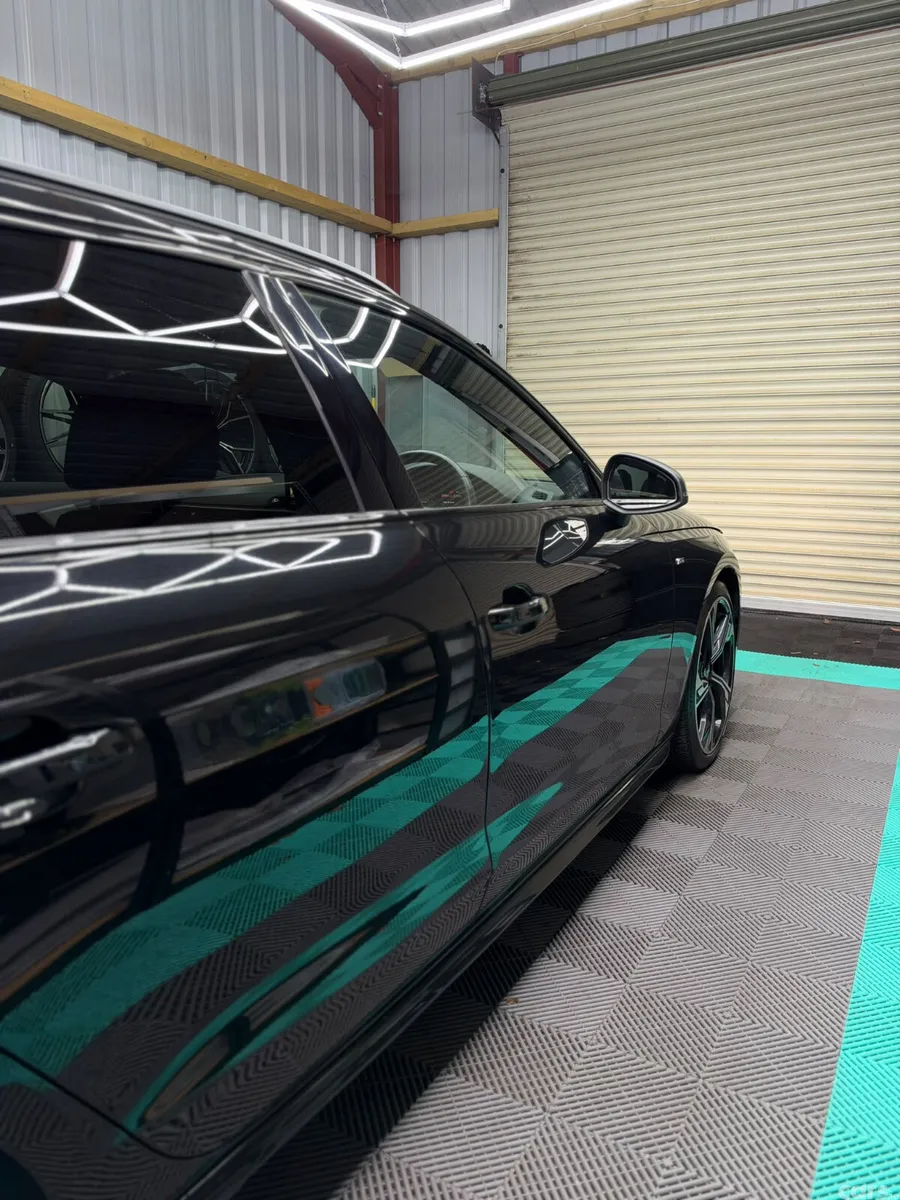Audi A4 Estate, Diesel, 2022, Black