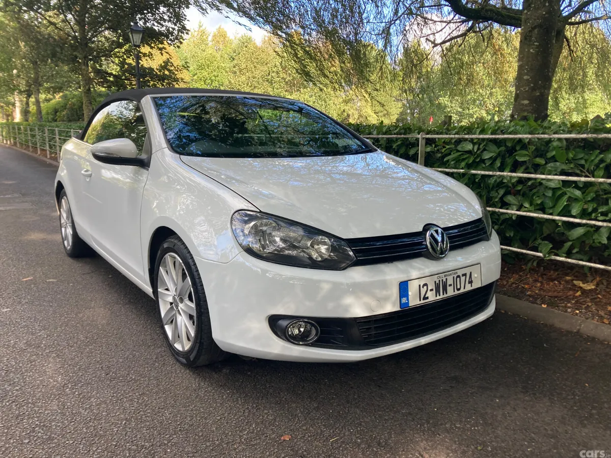 Volkswagen Golf Convertible, Diesel, 2012, White