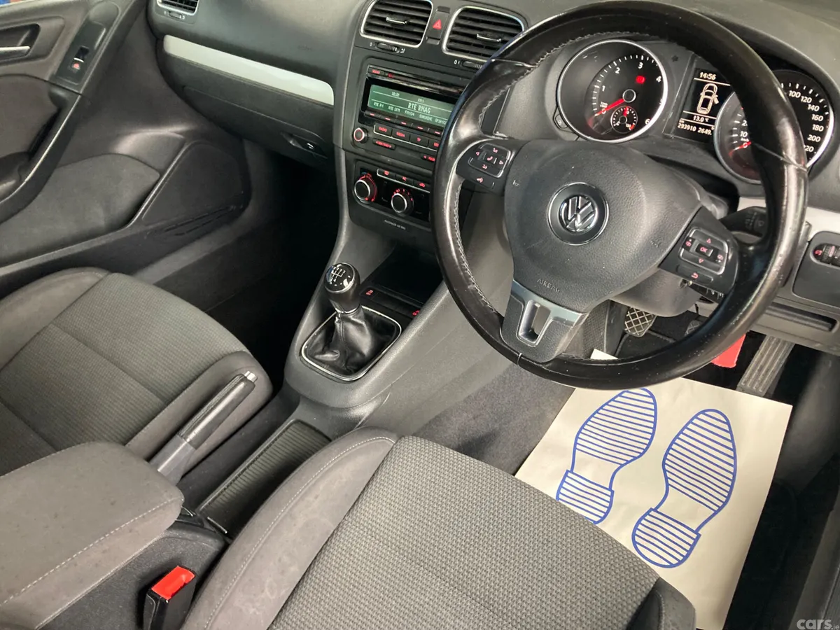 Volkswagen Golf Convertible, Diesel, 2012, White