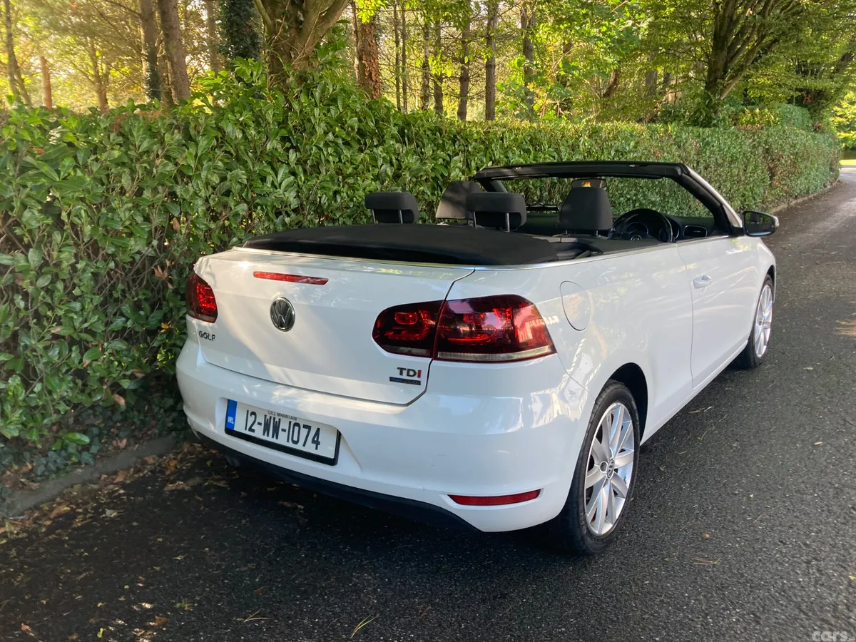 Volkswagen Golf Convertible, Diesel, 2012, White