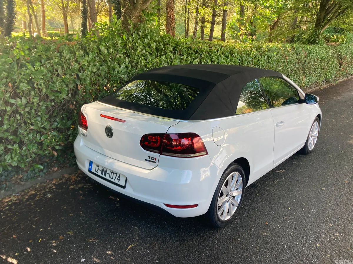 Volkswagen Golf Convertible, Diesel, 2012, White