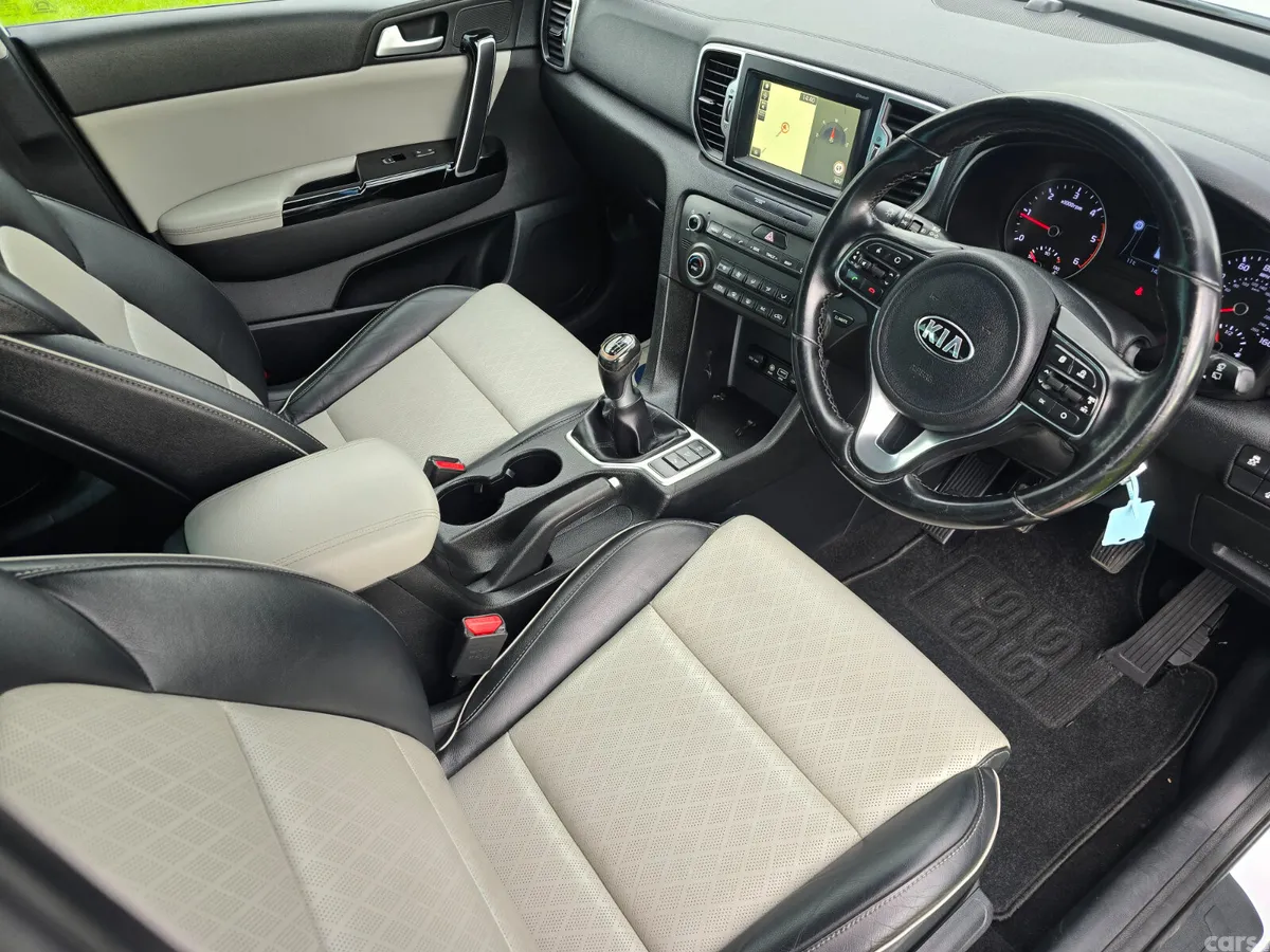 Kia Sportage SUV, Diesel, 2018, White