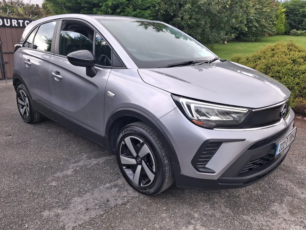 Opel Crossland SUV, Diesel, 2022, Grey