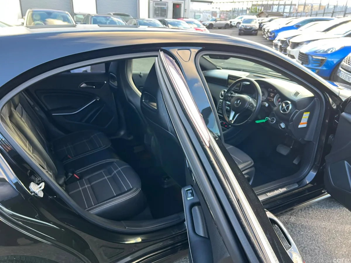 Mercedes-Benz A-Class Hatchback, Petrol, 2013, Black