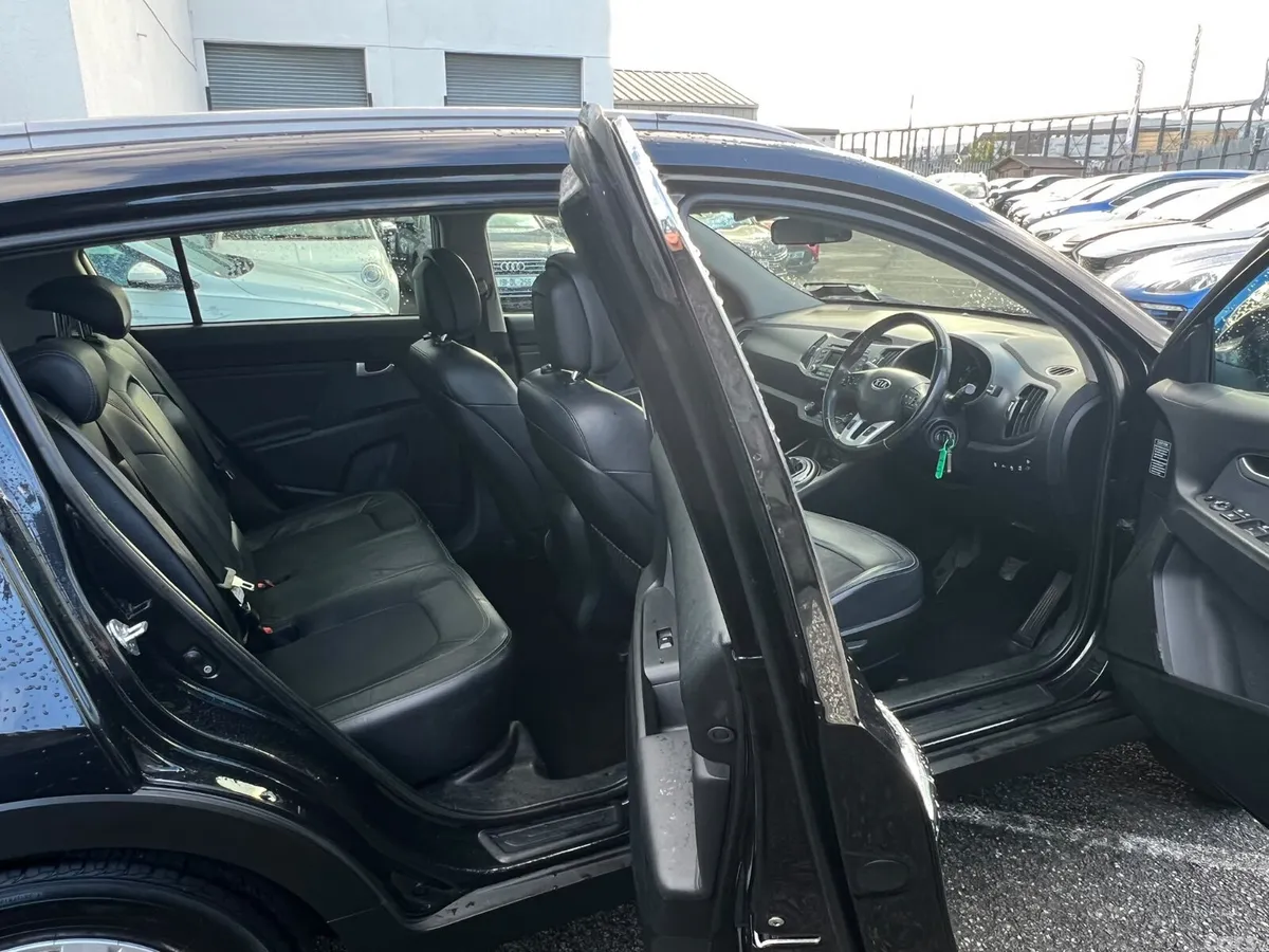 Kia Sportage SUV, Diesel, 2012, Black