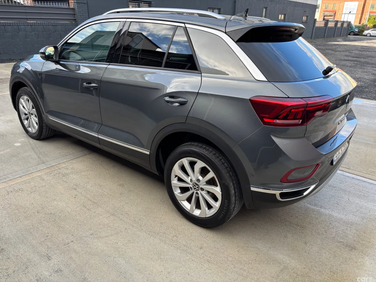 Volkswagen T-Roc SUV, Petrol, 2023, Grey